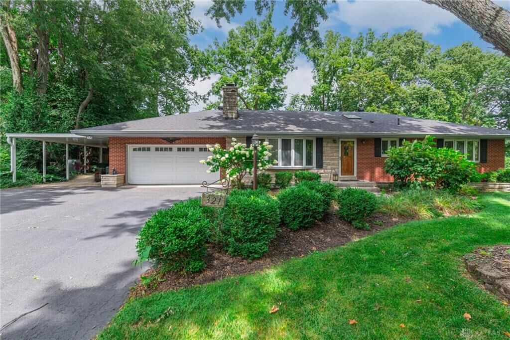 Property Photo: 321 Locust OH 45429