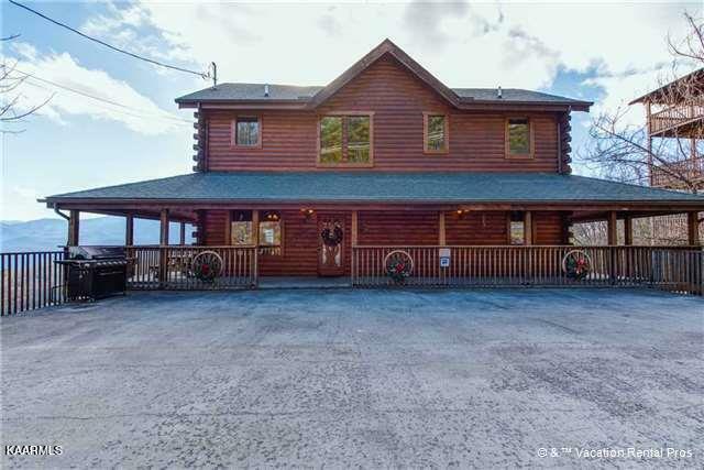 Property Photo: 1215 Ski View Drive TN 37738