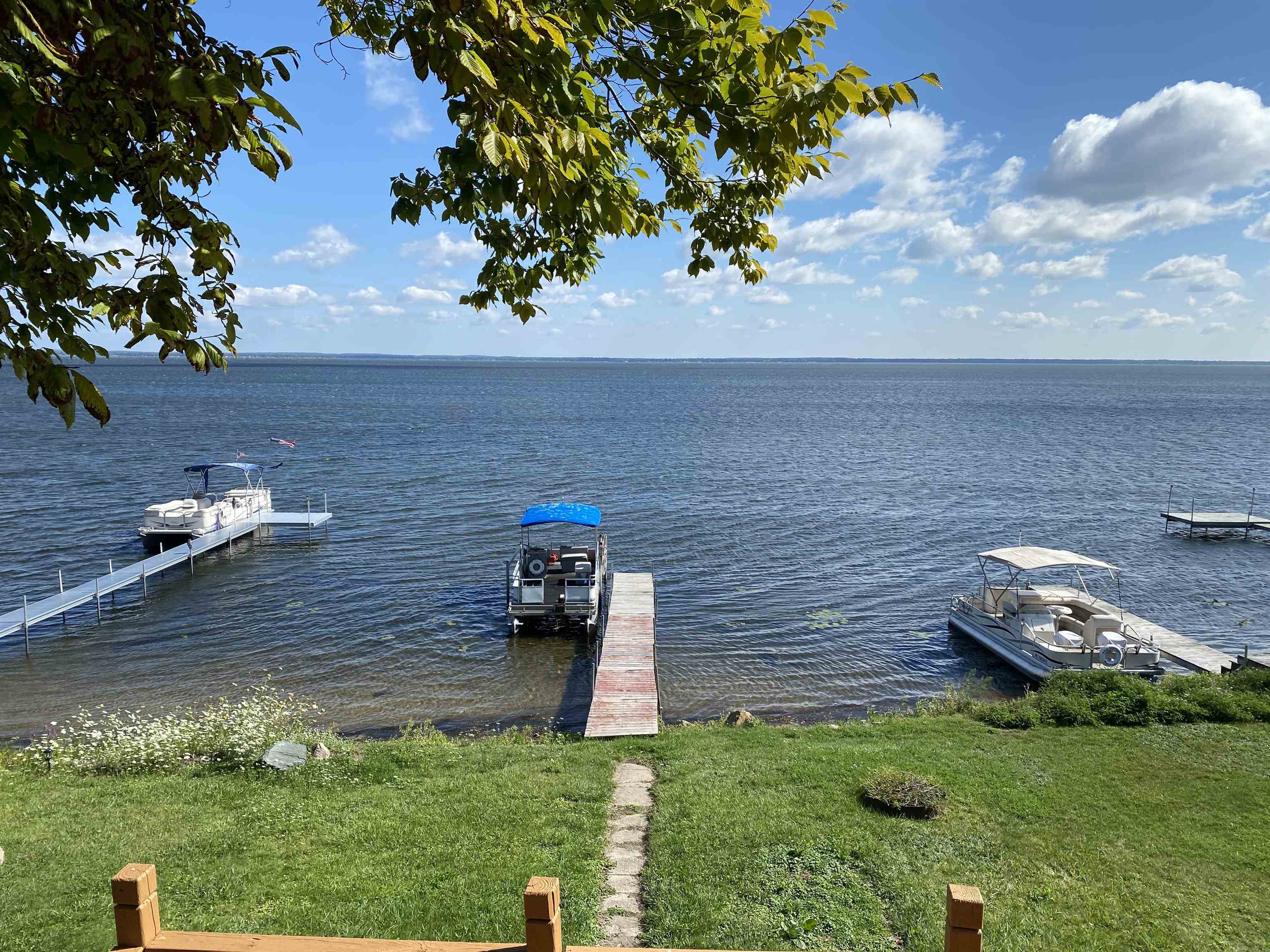 Property Photo:  5738 W Houghton Lake  MI 48629 