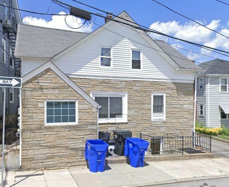 Property Photo:  16 St. Mary St  RI 02893 