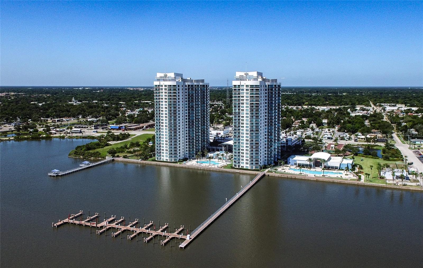 Property Photo: 241 Riverside Drive 503 FL 32117