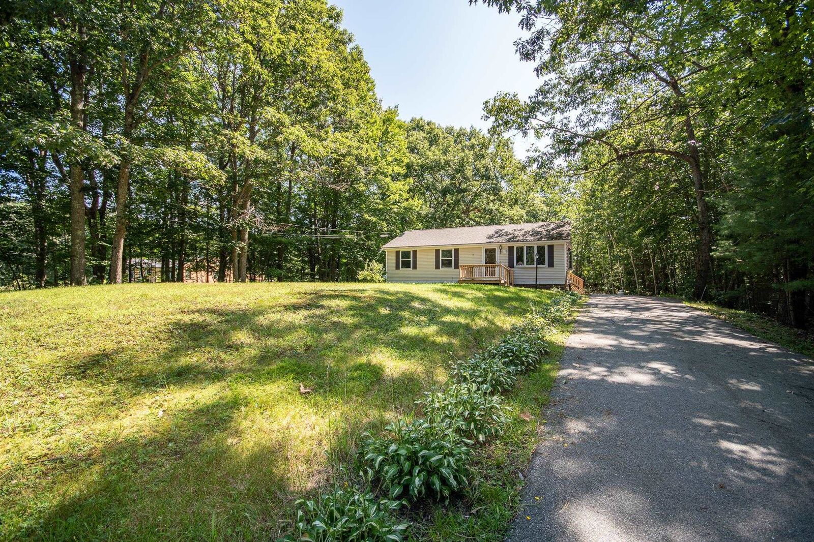 Property Photo:  12 Mandela Drive  NH 03868 