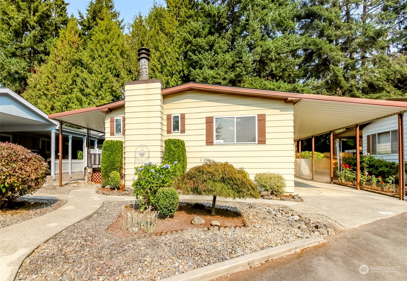 Property Photo: 2500 S 370th Street 59 WA 98003