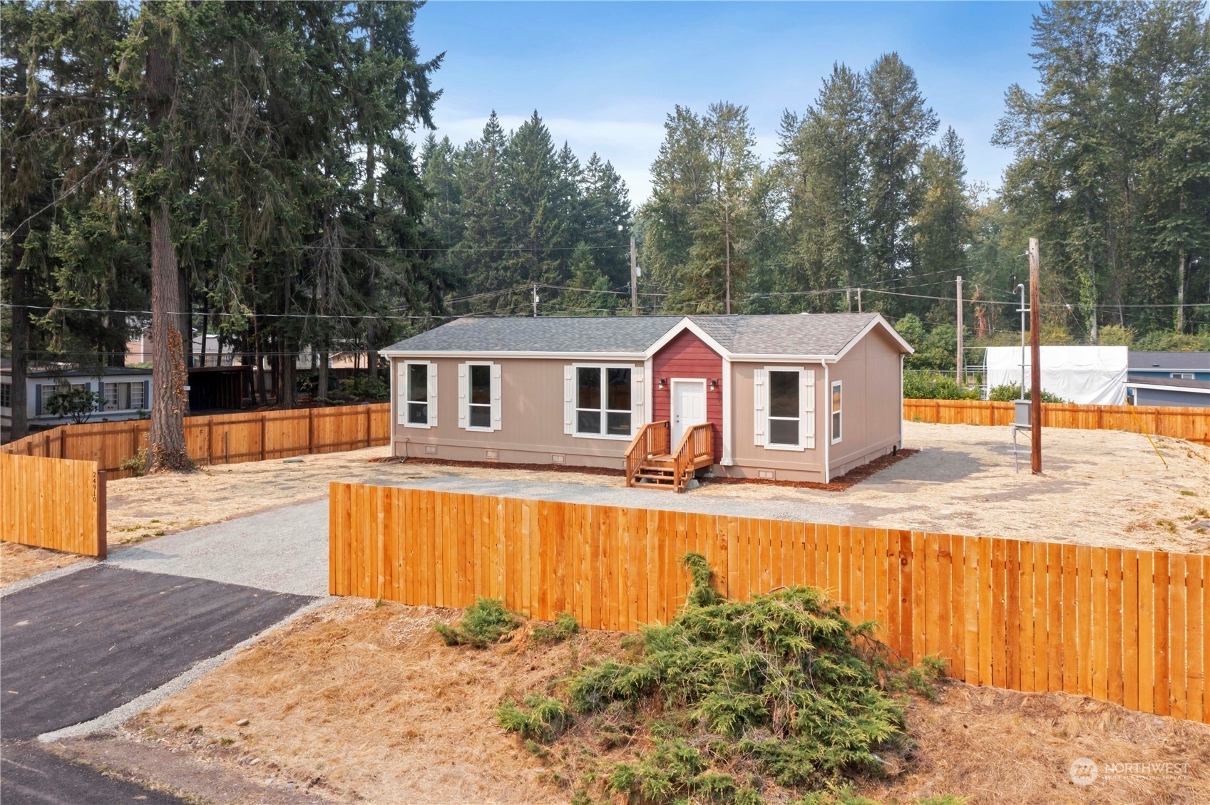 Property Photo:  24910 51st Avenue E  WA 98338 