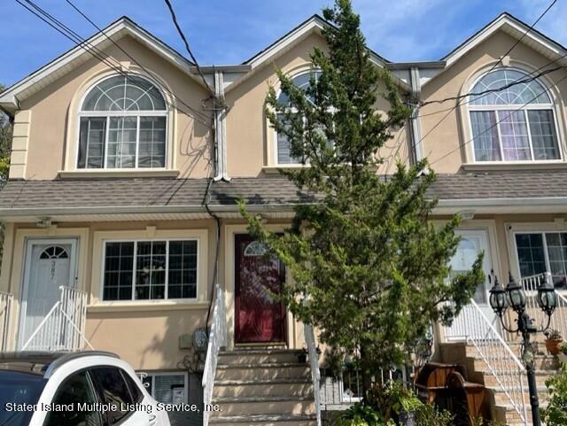 Property Photo: 389 Morningstar Road NY 10303
