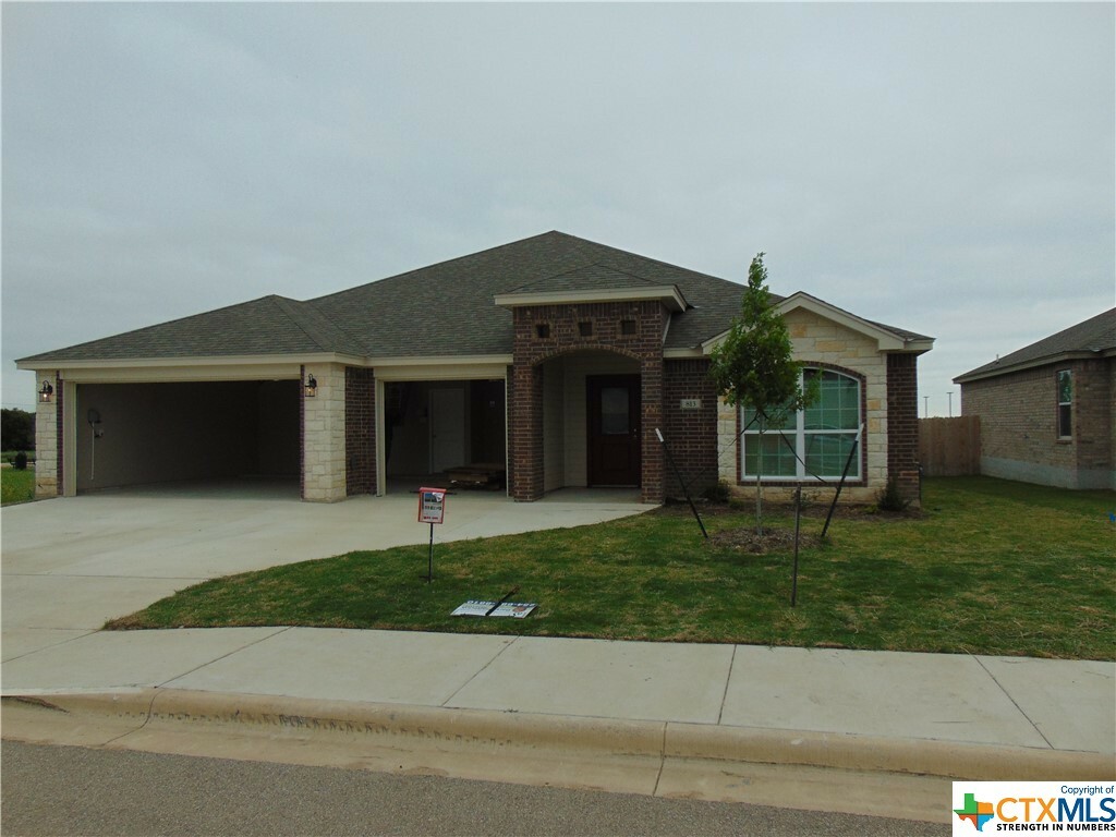 Property Photo:  813 Galloway Drive  TX 76513 
