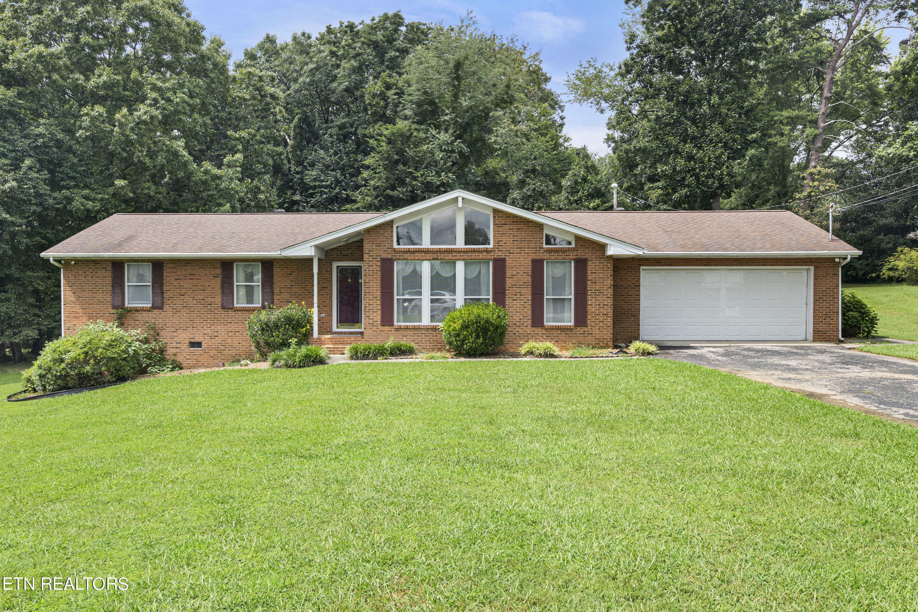 Property Photo:  401 Bantry Lane  TN 37934 