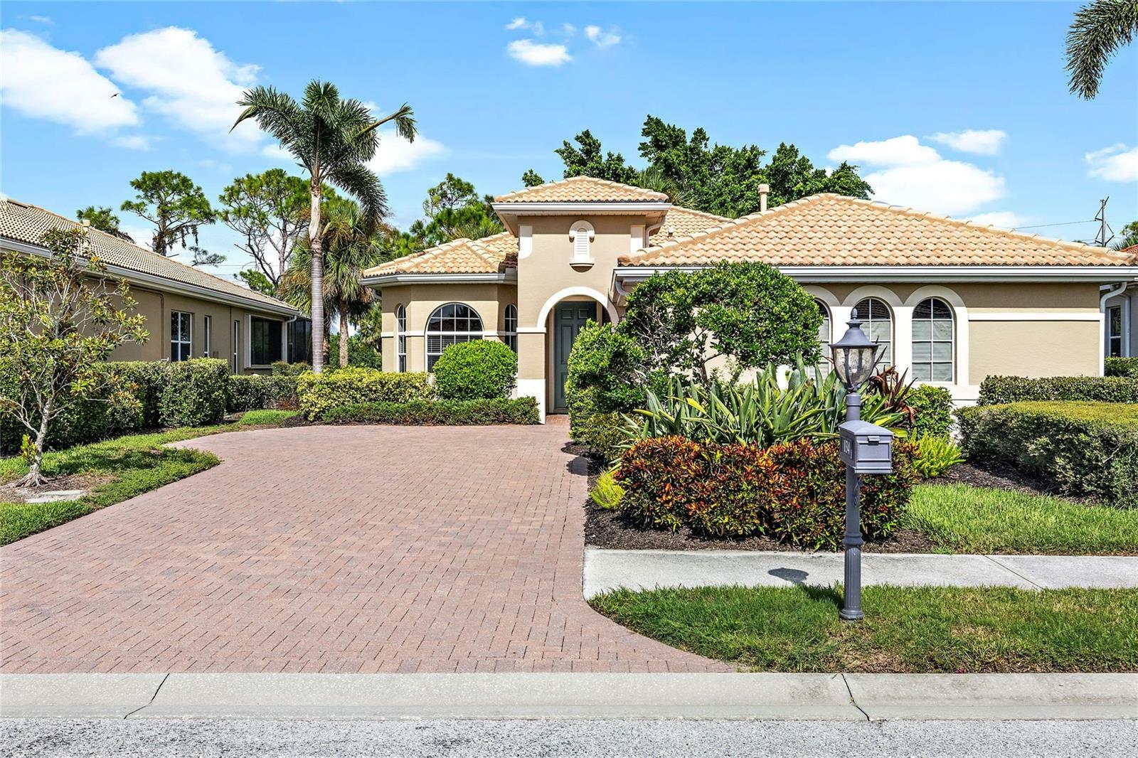 Property Photo:  134 Savona Way  FL 34275 