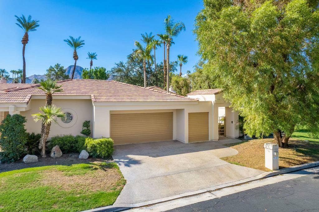 Property Photo:  75405 Riviera Drive  CA 92210 