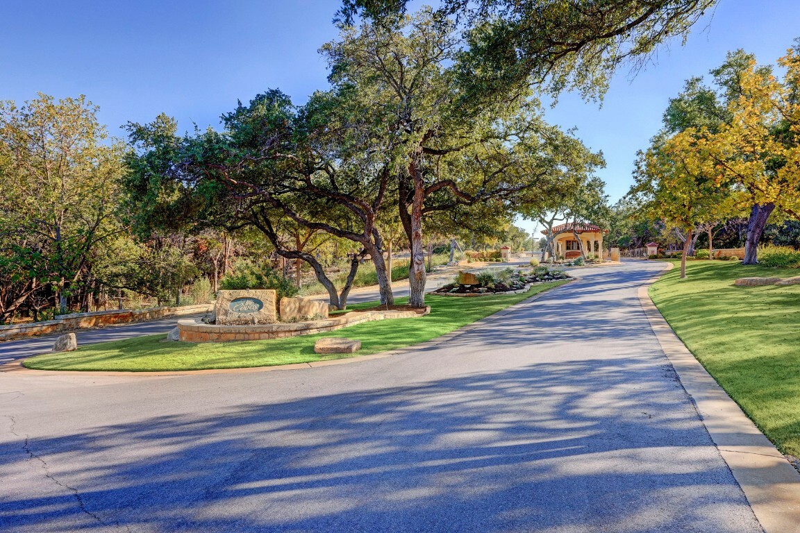 Property Photo:  19586 Sandcastle Drive  TX 78669 