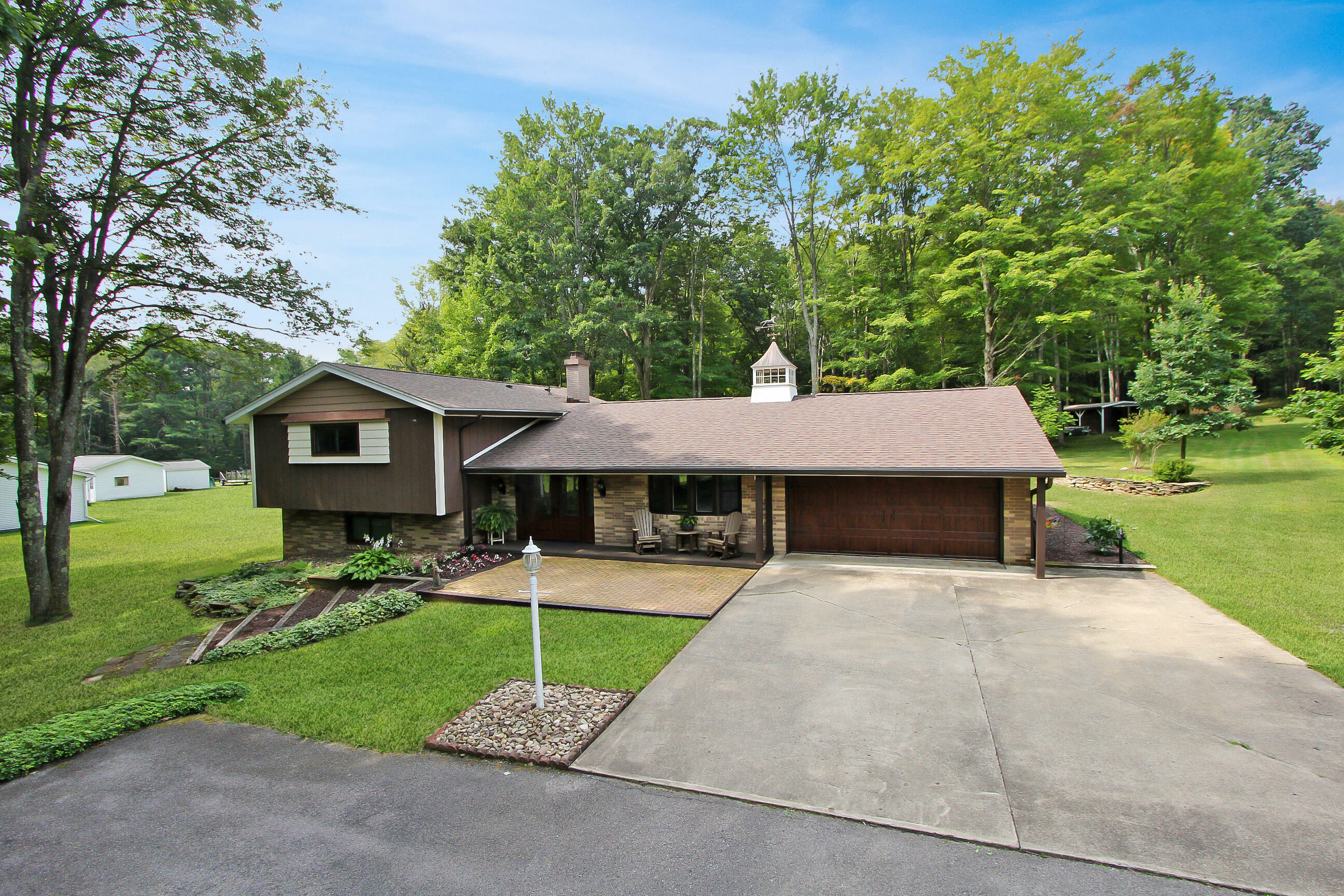 Property Photo:  2615 Clayplant Rd  PA 15824 