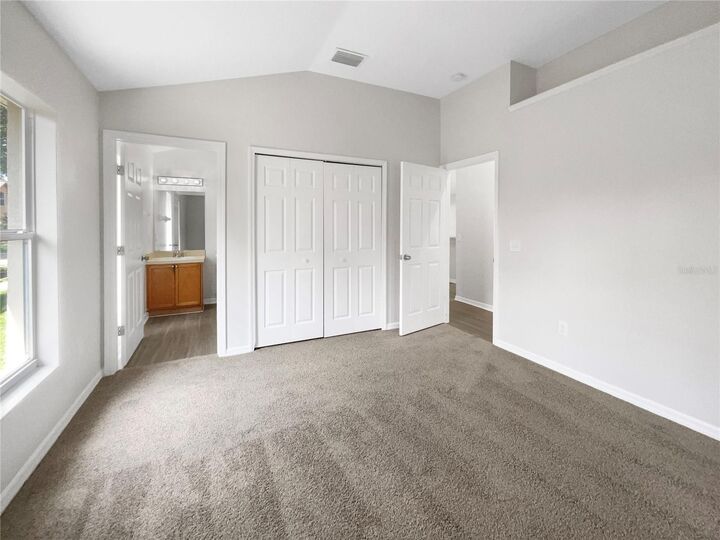 Property Photo: 5229 Mango Fruit Street FL 33584