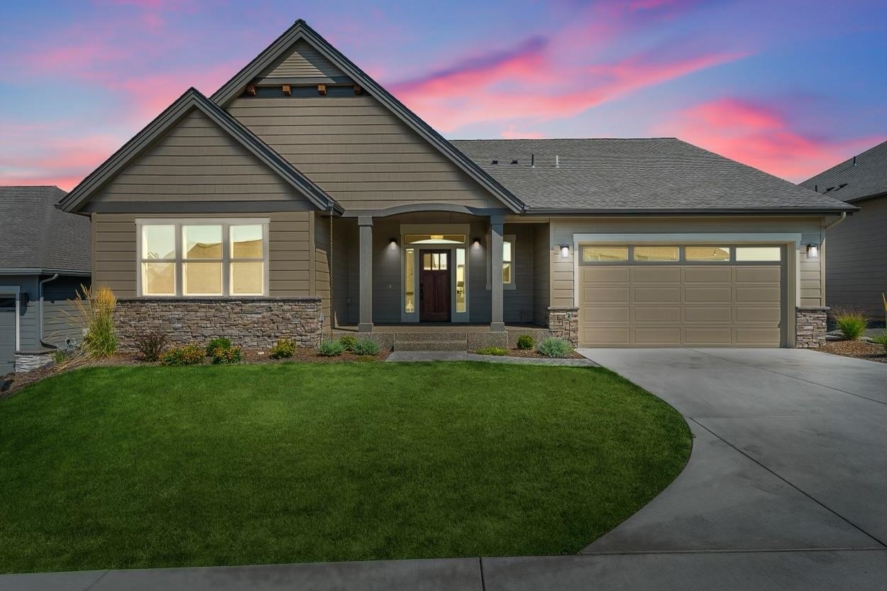 Property Photo: 5428 E 41st Ave WA 99223