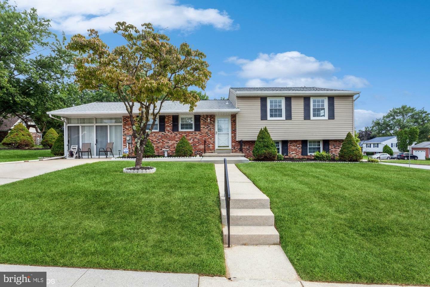 Property Photo: 2516 Proctor Lane MD 21234