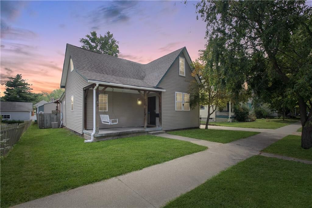 Property Photo:  1326 Monroe Avenue   61920 