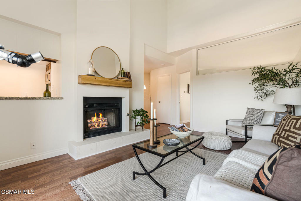 Property Photo: 5728 Skyview Way D CA 91301