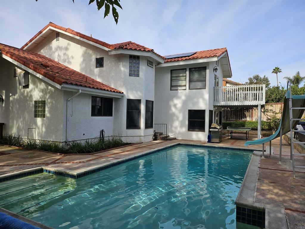 Property Photo: 3340 Cadencia Street CA 92009