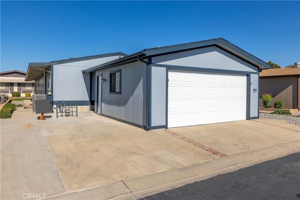Property Photo: 1238 Sorrel Drive CA 92545