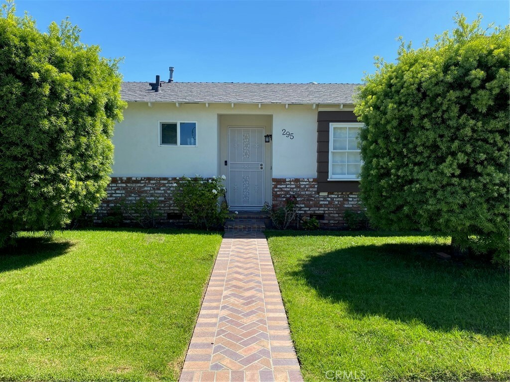 Property Photo:  295 S Shasta Street  CA 92869 