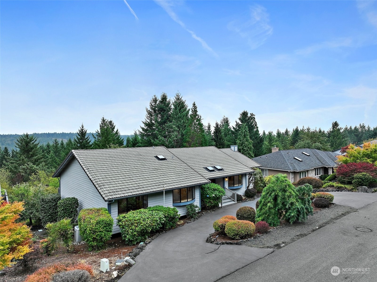 Property Photo:  231 E Rainier Court  WA 98524 