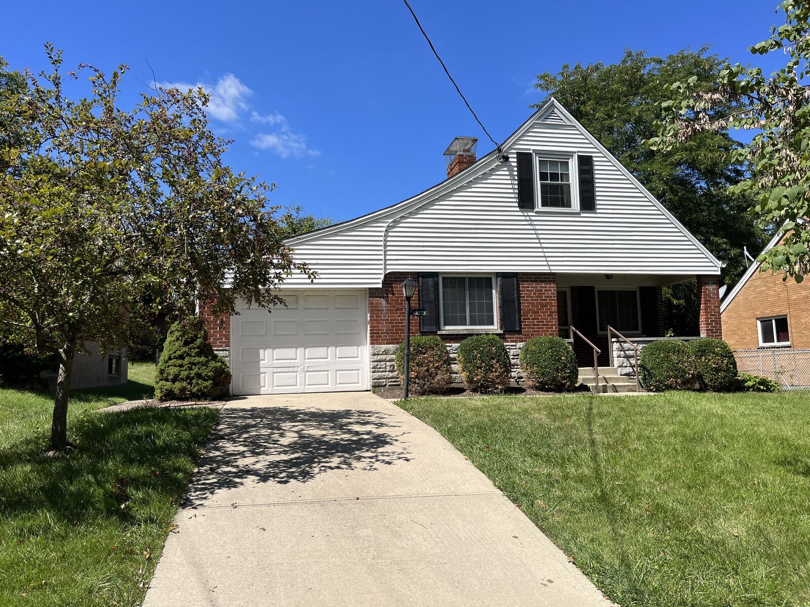 Property Photo:  5579 Sunnywoods Ln  OH 45239 