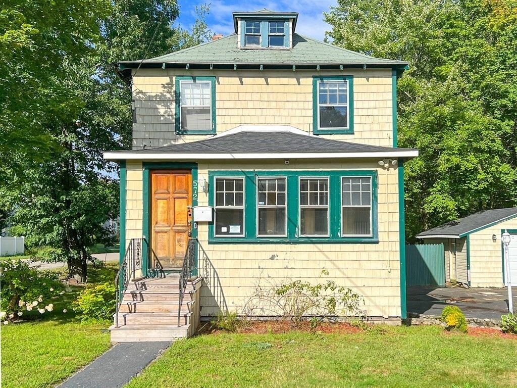 Property Photo:  572 Park St  MA 02072