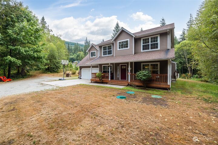 Property Photo: 835 Alger Cain Lake Road WA 98284