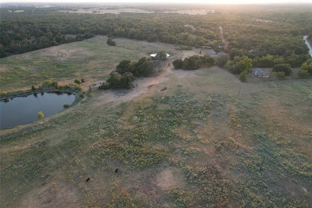 Property Photo:  1768 County Road 449  TX 76577 