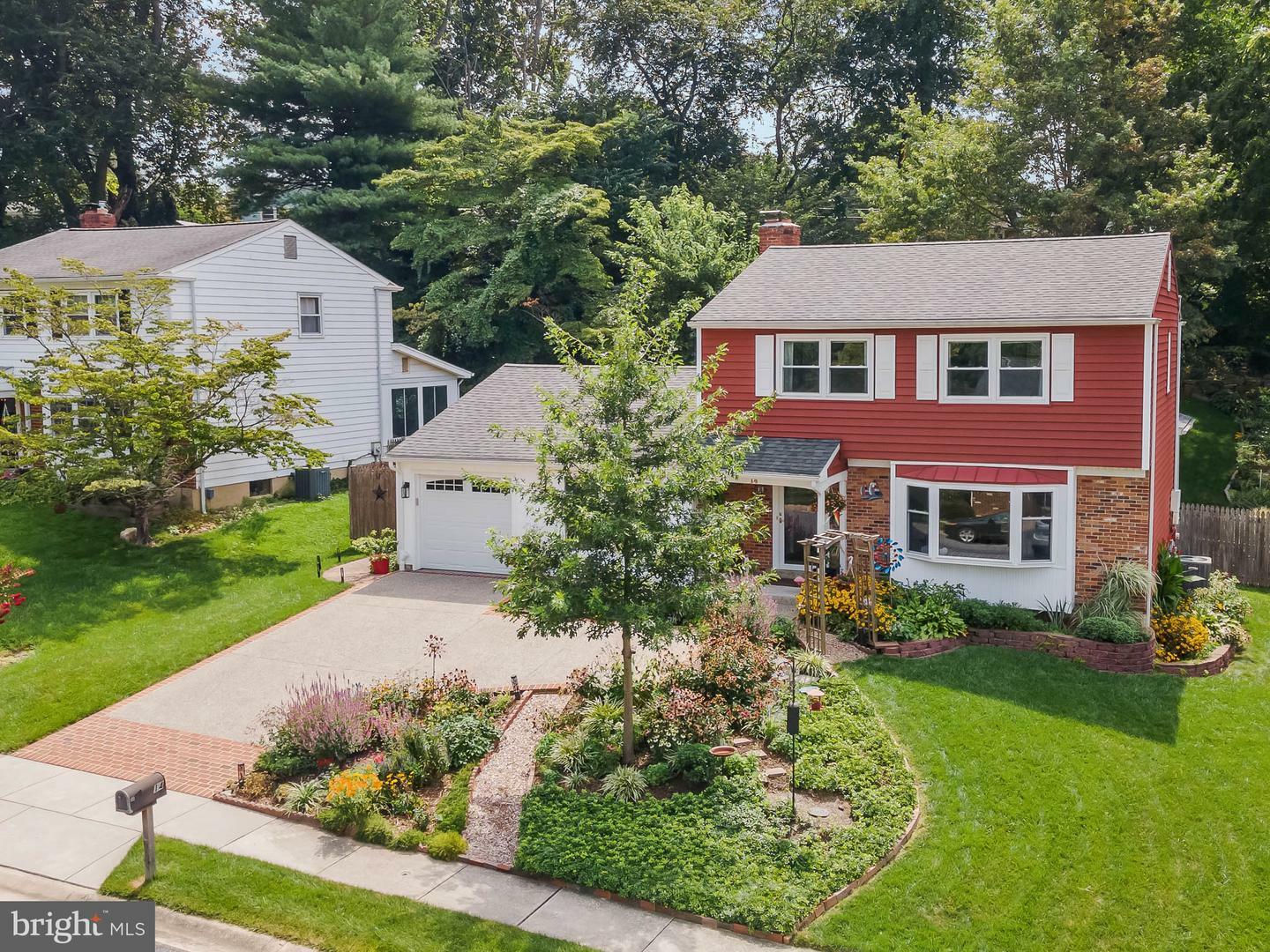 Property Photo: 14 Carsdale Court DE 19808
