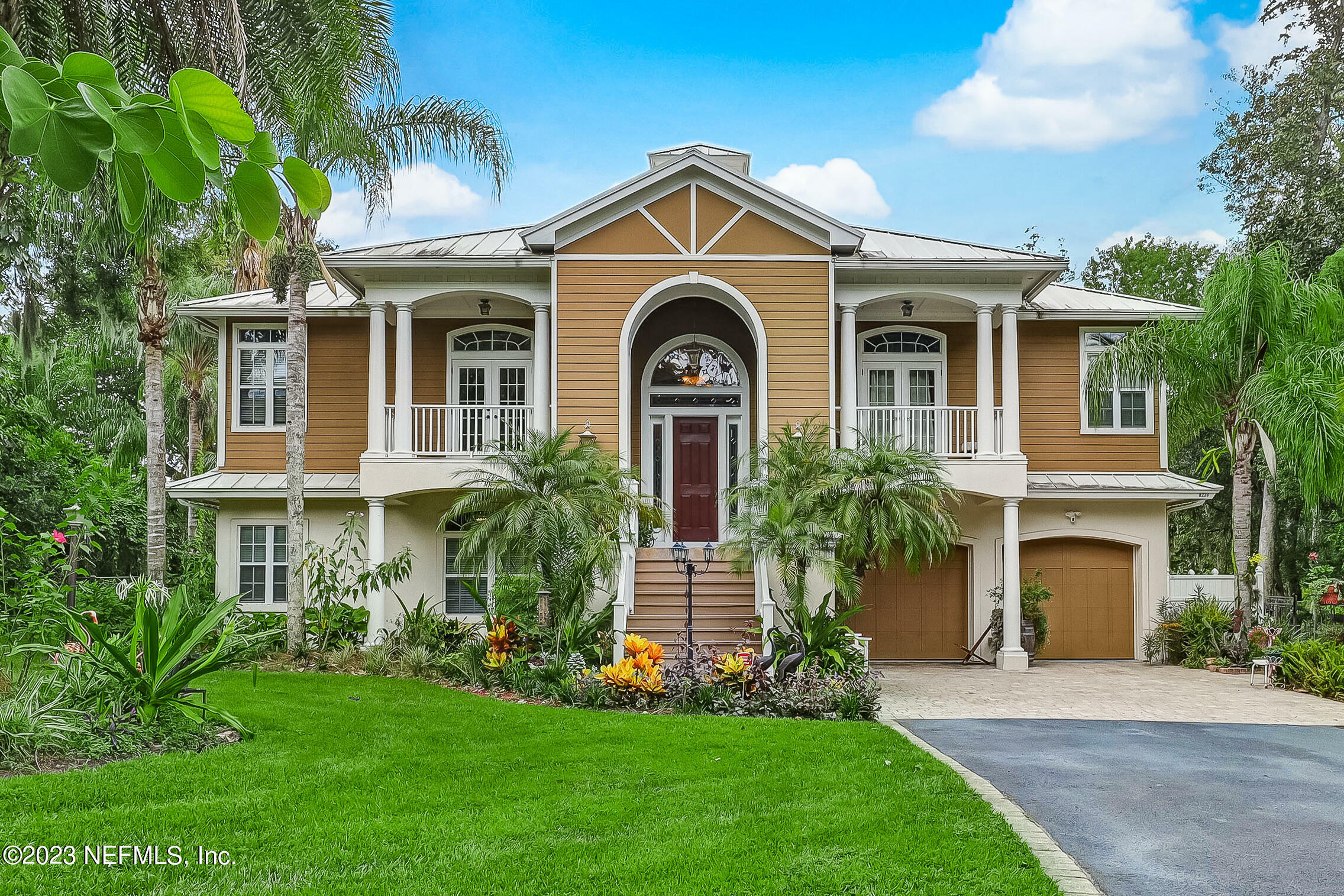 Property Photo: 8234 San Jose Blvd FL 32217