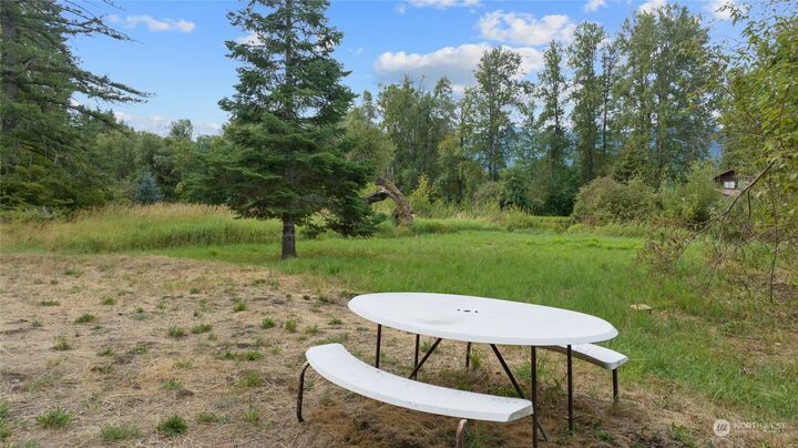 Property Photo:  583  Heron Drive  WA 98922 