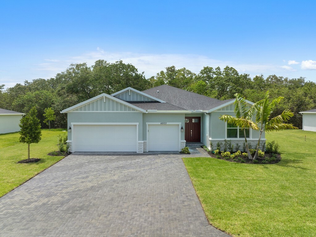 Property Photo:  4803 Wellington Way SW  FL 32968 