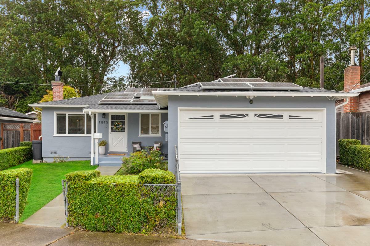 Property Photo:  1015 Rio Vista Drive  CA 94044 