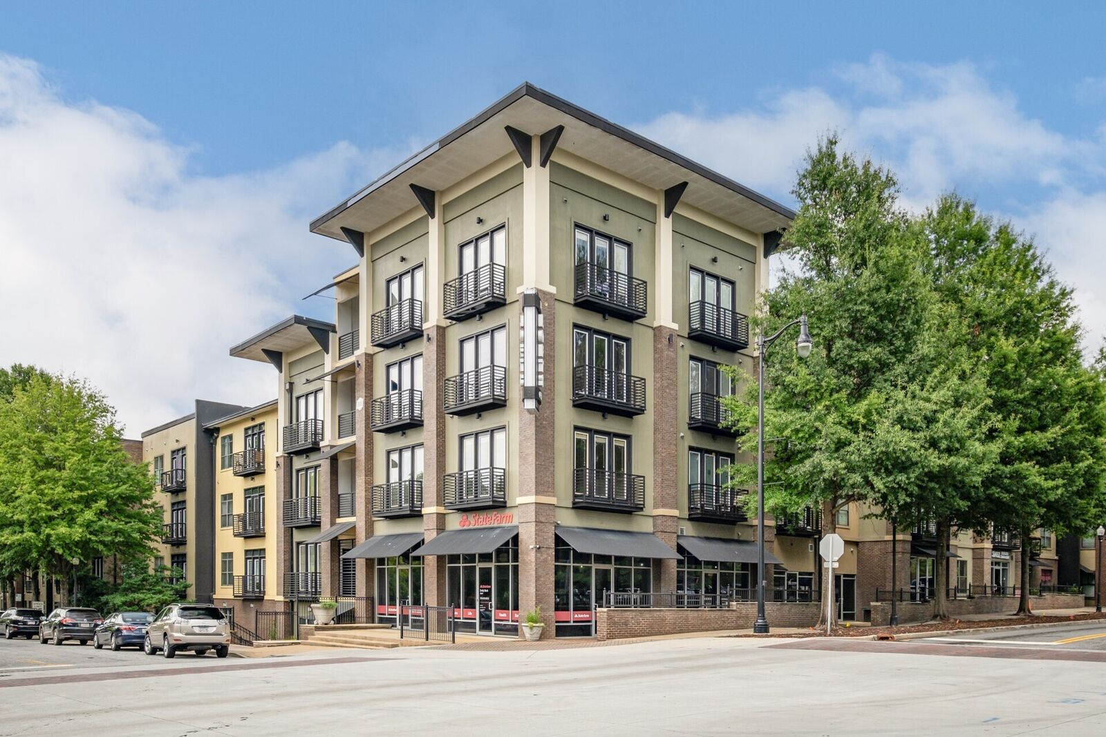 Property Photo: 5300 Peachtree Road 3106 GA 30341