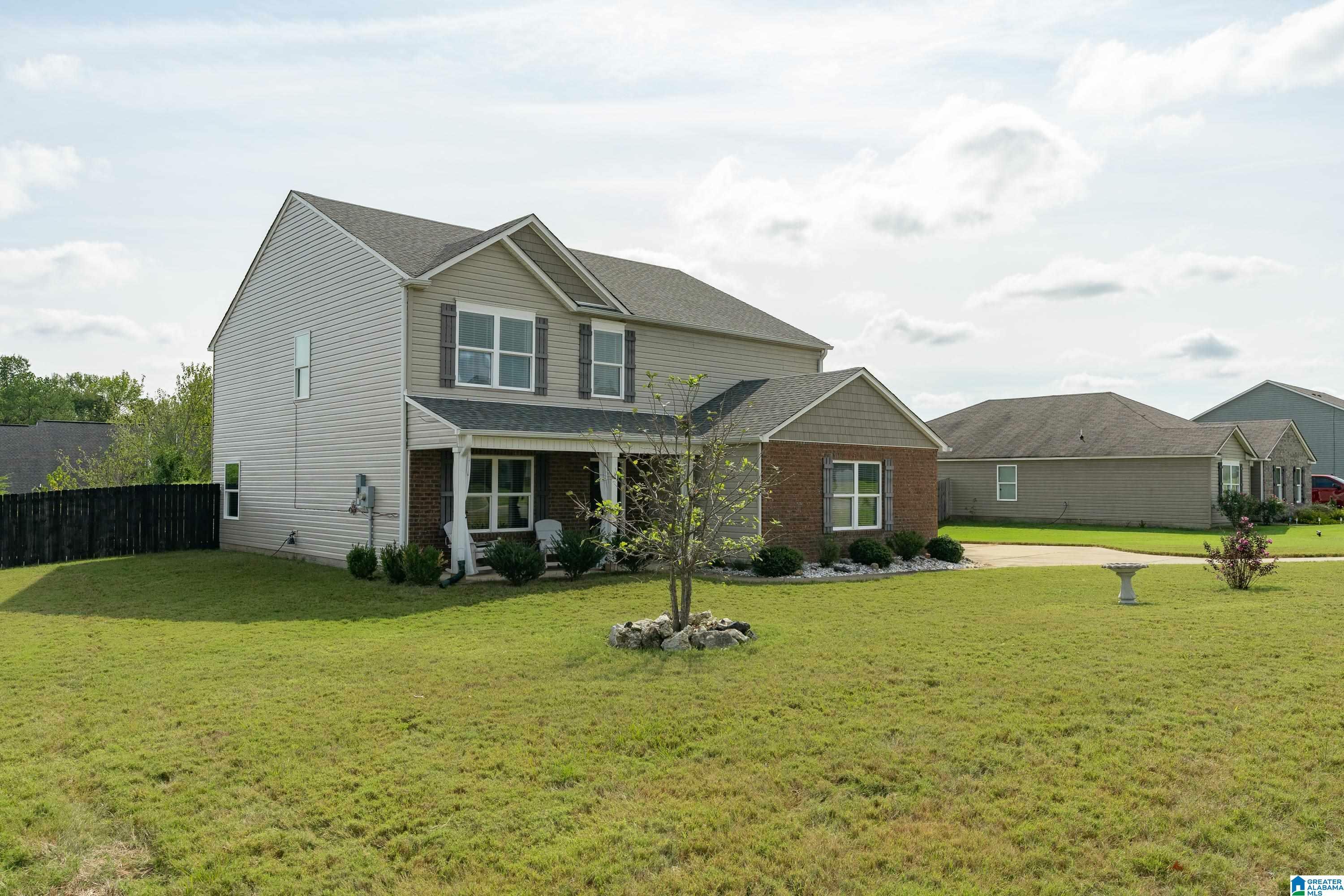 Property Photo: 11422 Walden Trace AL 35490