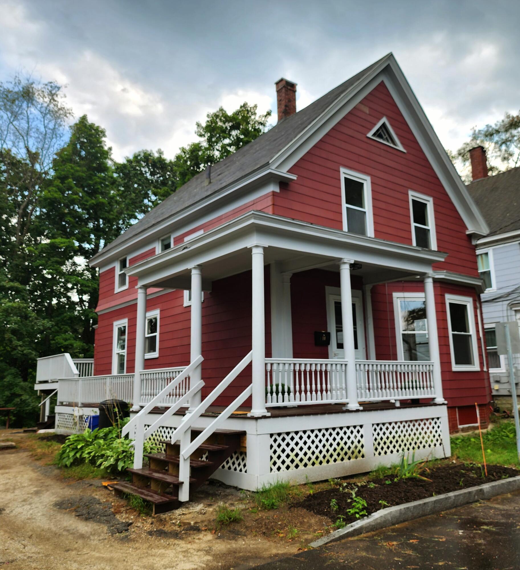 Property Photo: 10 Ashe Street ME 04210