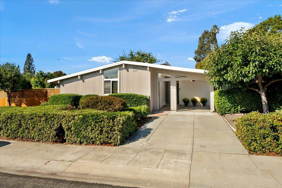 Property Photo:  3703 Redwood Circle  CA 94306 