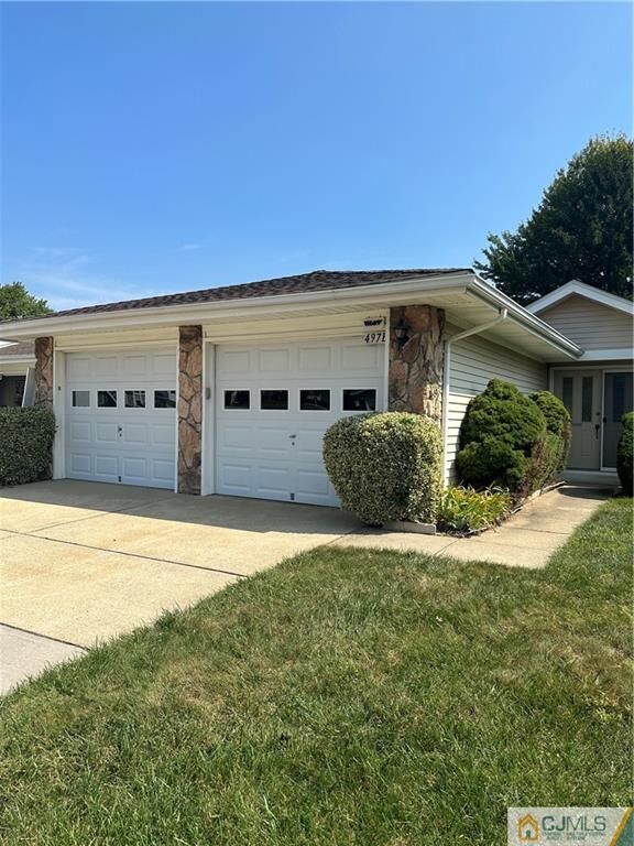 497B Kerria Plaza  Monroe NJ 08831 photo