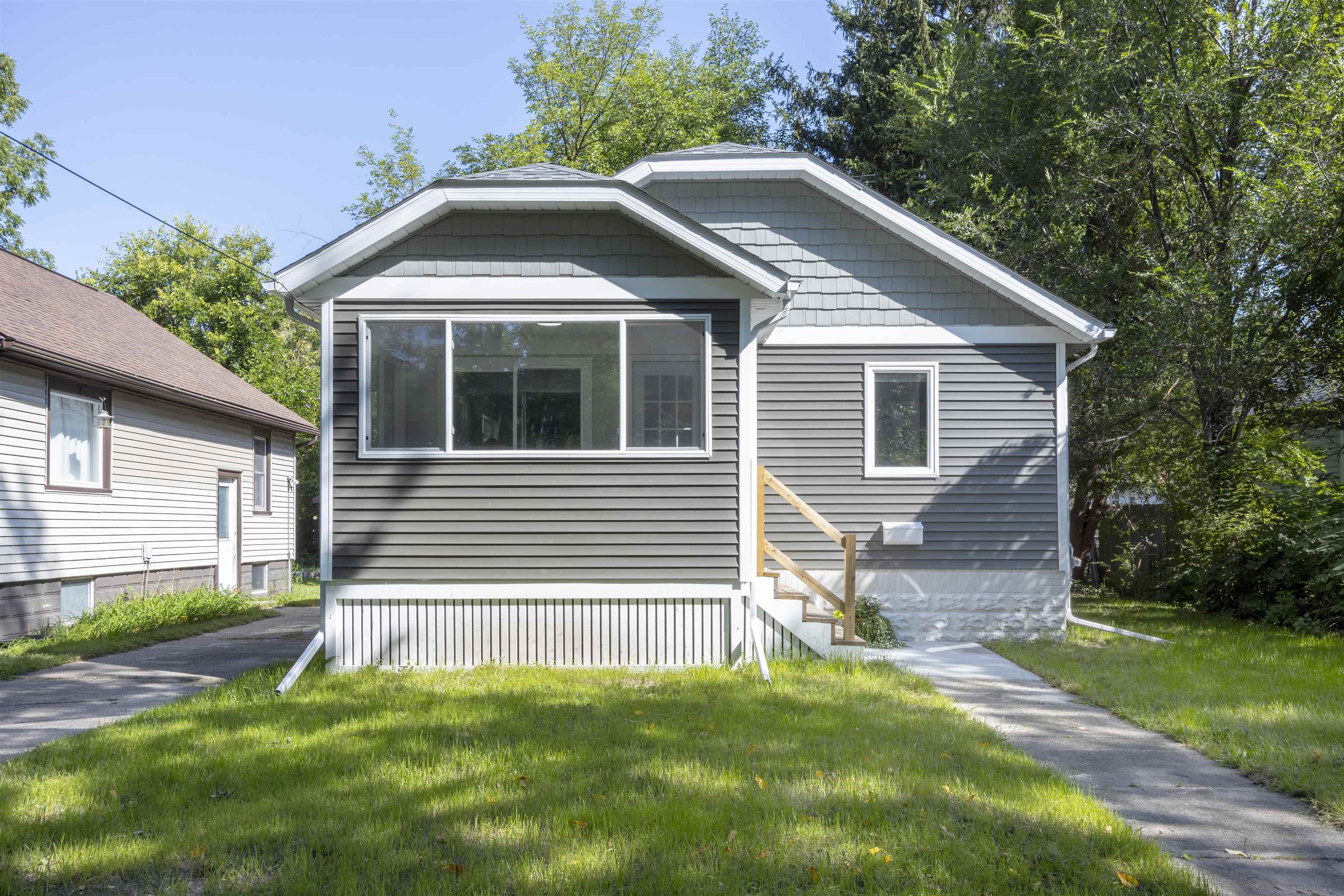 Property Photo:  1604 W Union  MI 48640 