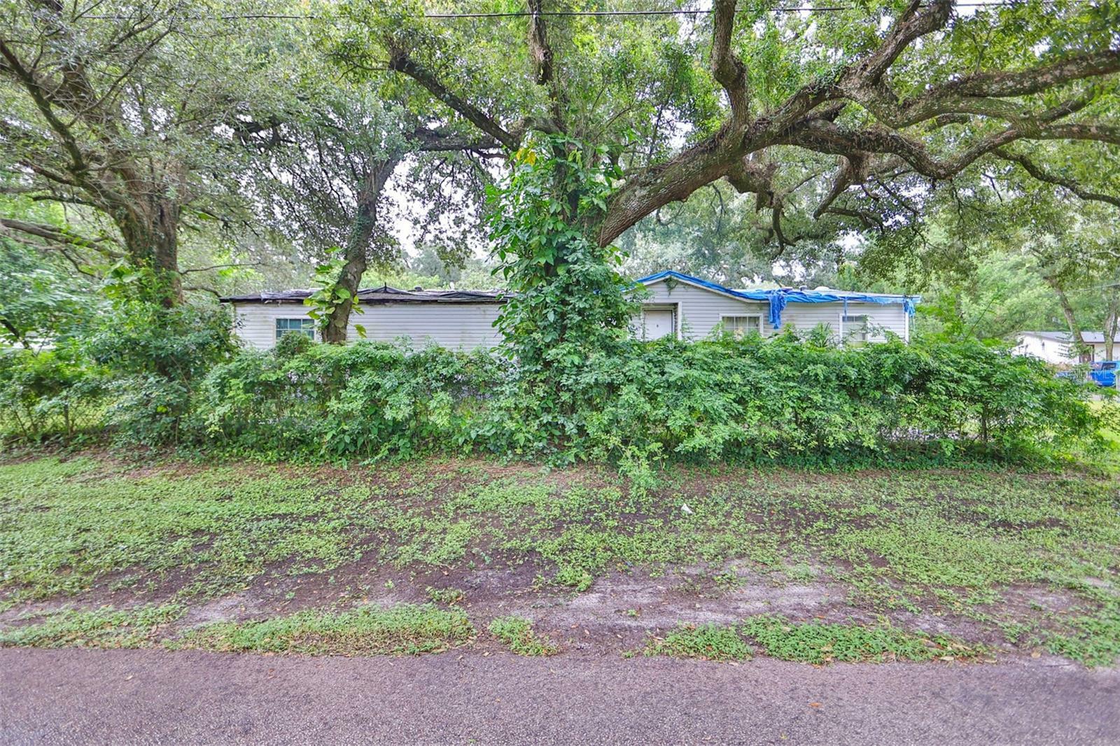 Property Photo: 3002 E 148th Avenue FL 33559