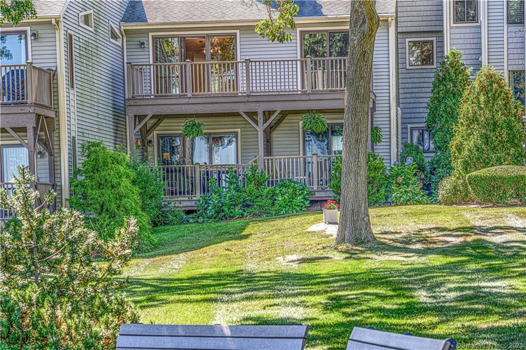 Property Photo:  25 Turtle Bay Drive 25  CT 06405 