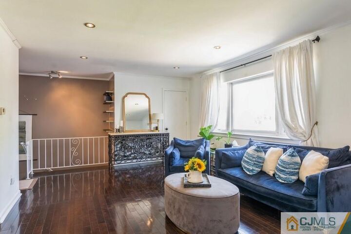 192 Evergreen Road 3B  Edison NJ 08837 photo