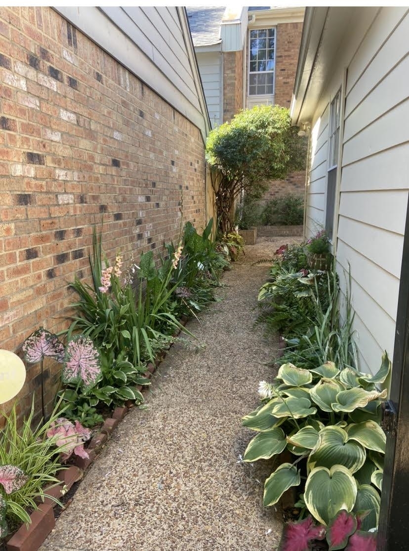Property Photo: 6906 Midhurst Rd 6906 TN 38119