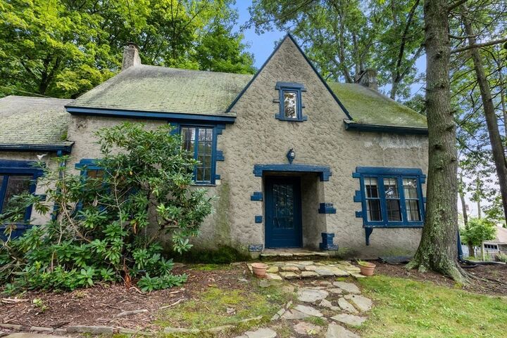 Property Photo: 32 Moreland St MA 01609