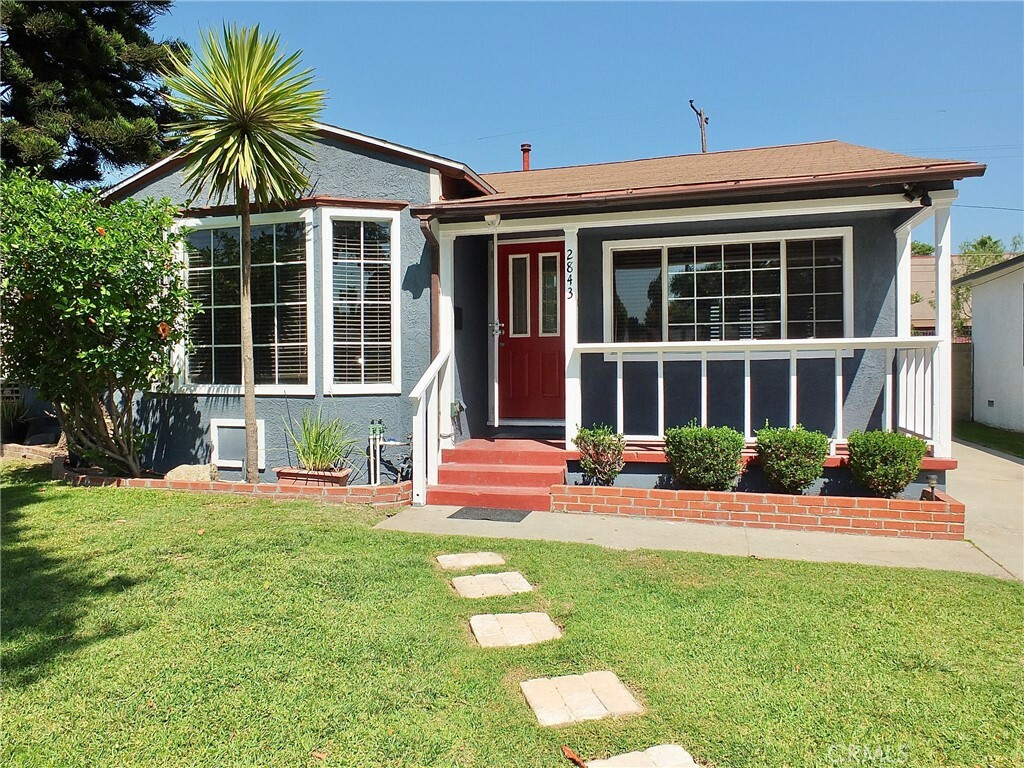 Property Photo: 2843 Candlewood Street CA 90712
