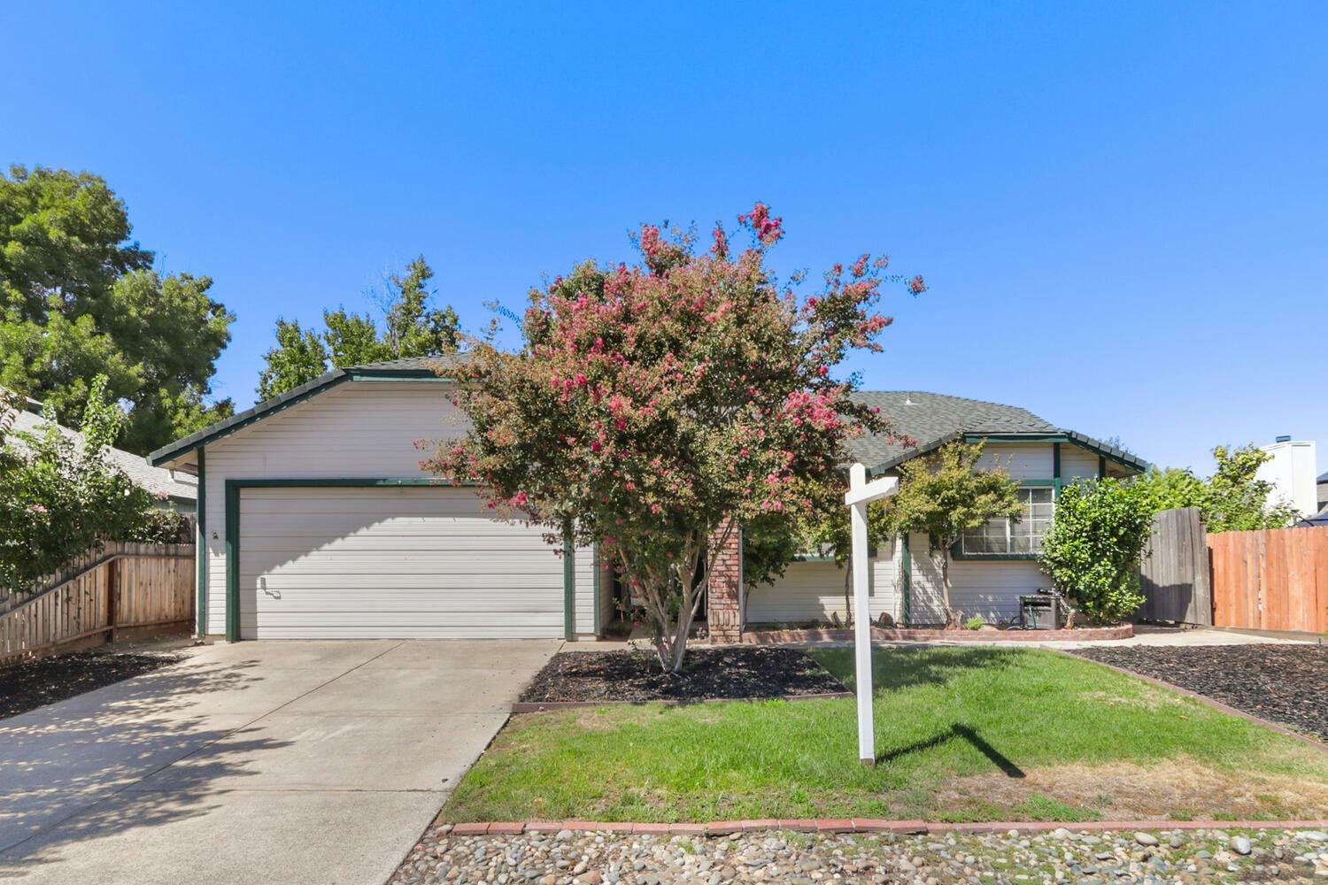 Property Photo: 5648 Miners Circle CA 95765