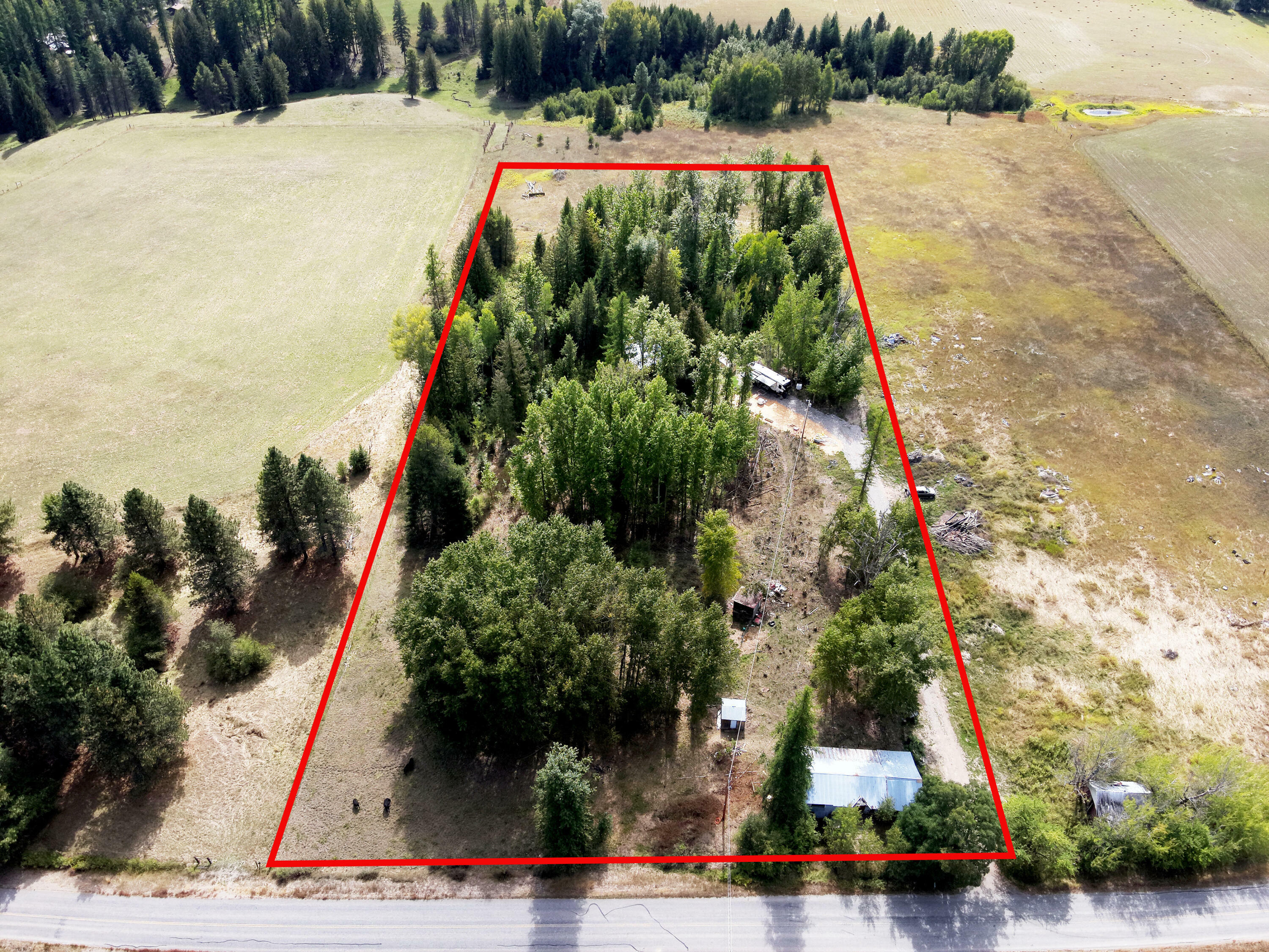 Property Photo:  301 Westside Calispel Rd  WA 99156 