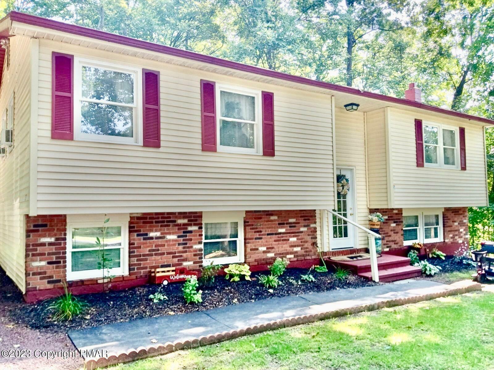 Property Photo:  5313 Birchwood Drive  PA 18372 