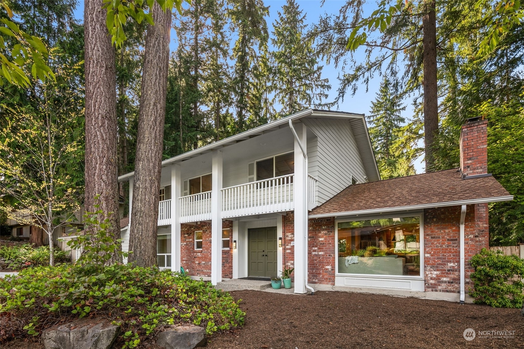 Property Photo:  2315 184th Avenue NE  WA 98052 