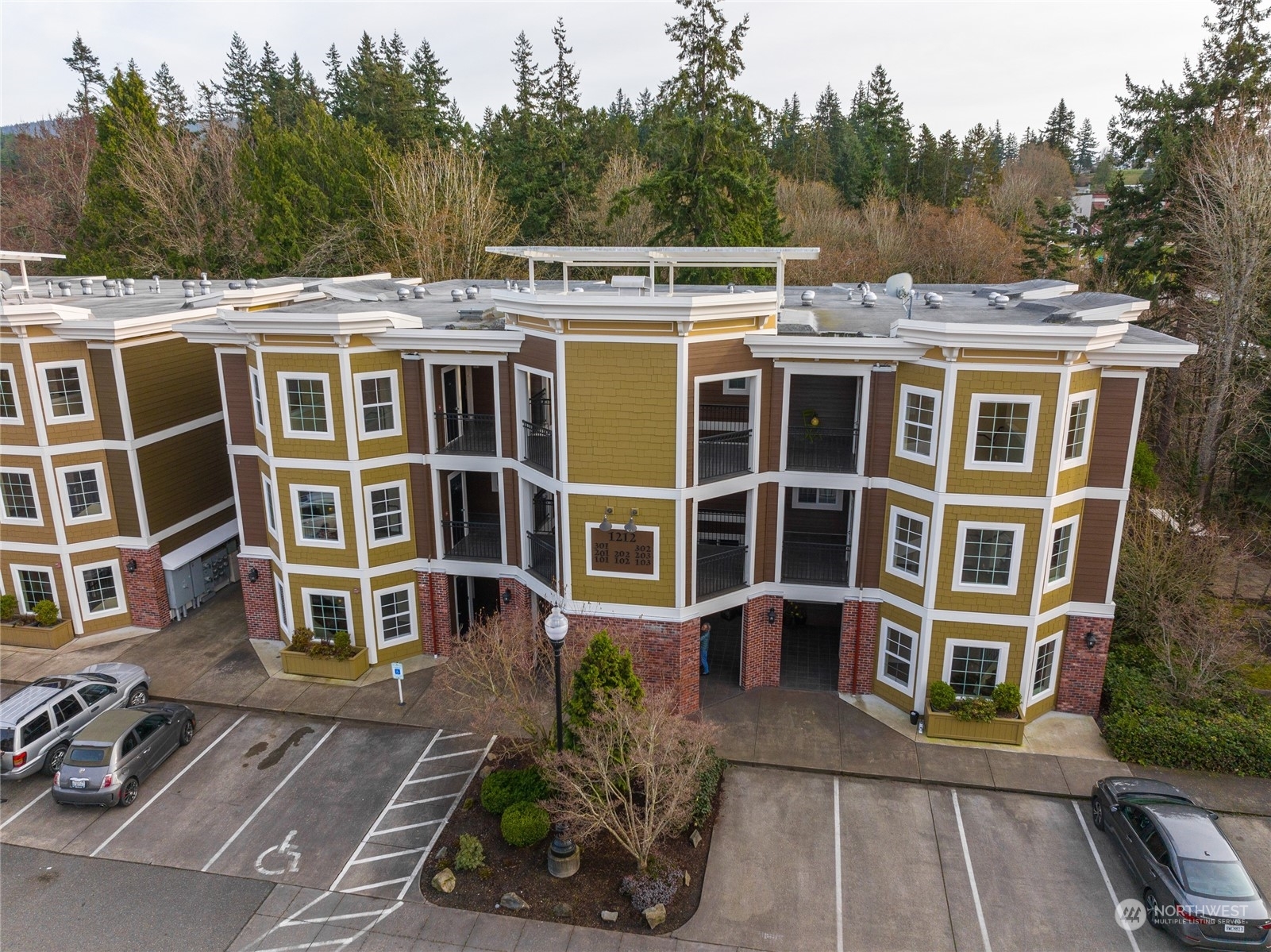Property Photo: 1212 Old Fairhaven Parkway 101 WA 98225